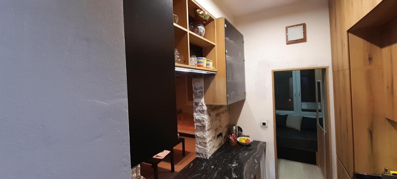Apartment Nenov สโกเปีย ภายนอก รูปภาพ