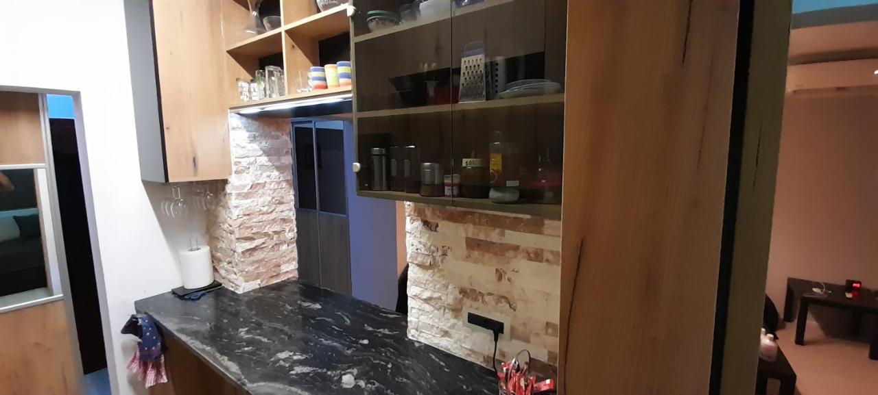 Apartment Nenov สโกเปีย ภายนอก รูปภาพ